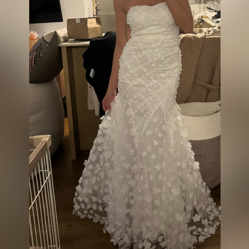 Brand new gown - never worn